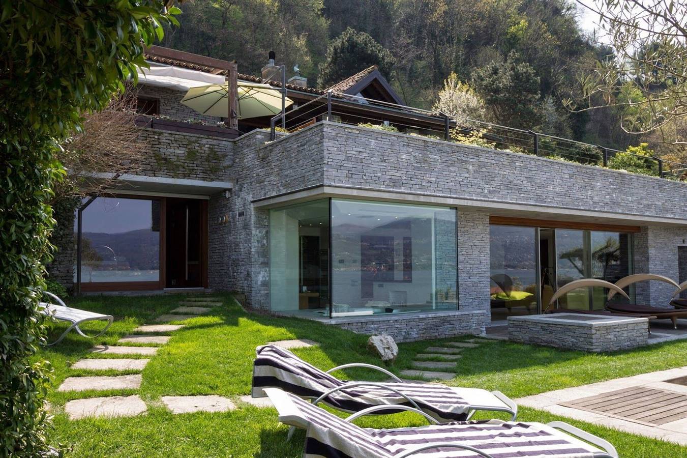 Villa pour 8 personnes avec sauna in Ispra, Comune di Ispra