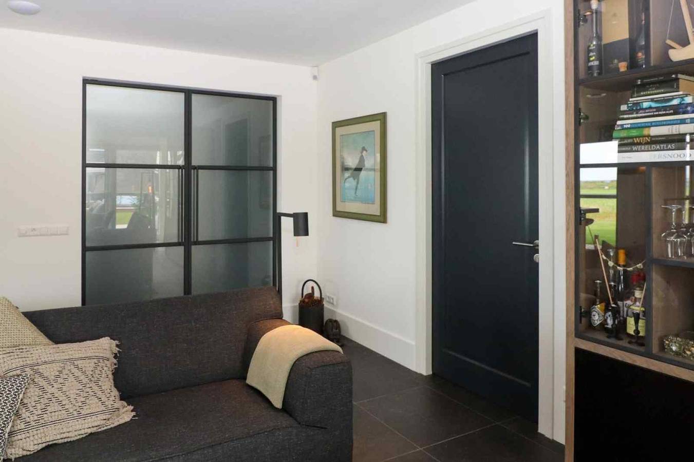 Luxuriöse 14-Personen-Villa mit finnischer Sauna am Tjeukemeer in Friesland in Delfstrahuizen, Friesland