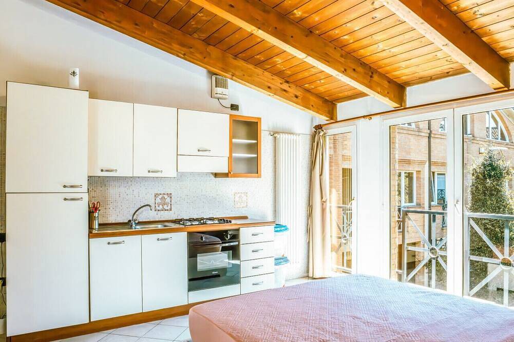 Entire apartment, Living 68 - a beautiful loft in Forli in Forlì, Forlì-Cesena Province