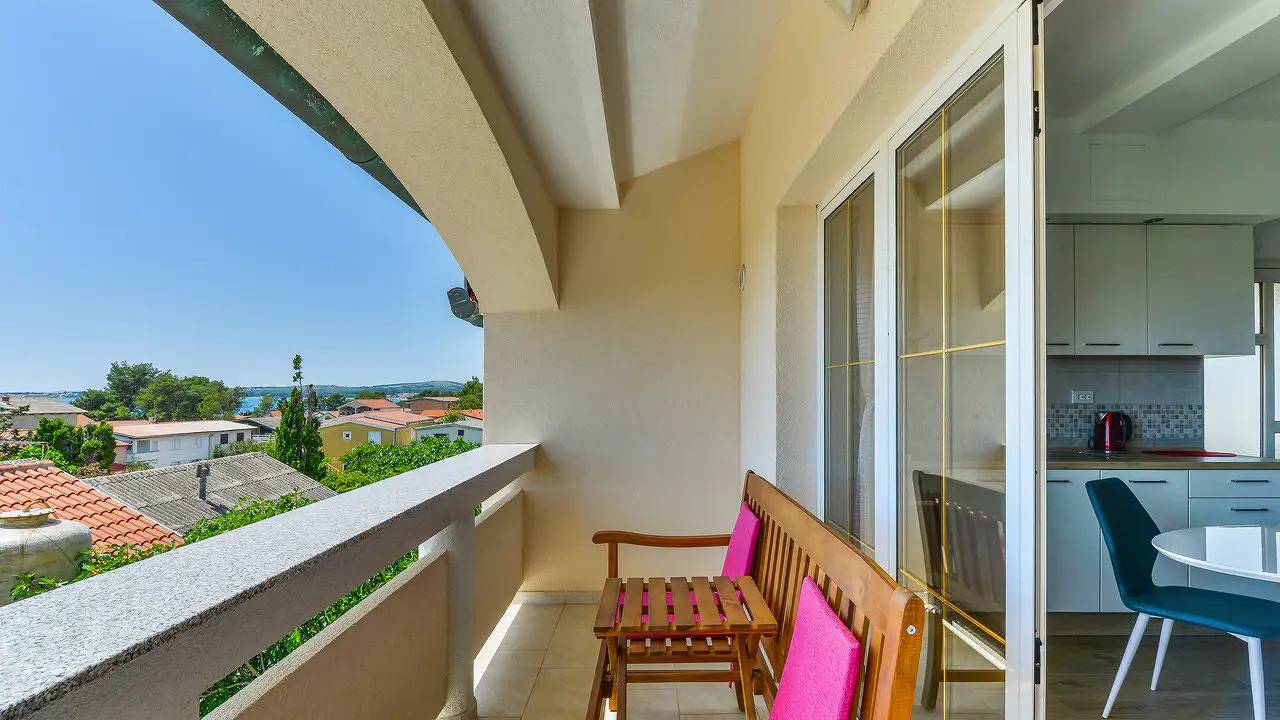 Appartamento vacanze a Vir a partire da 122€ a notte