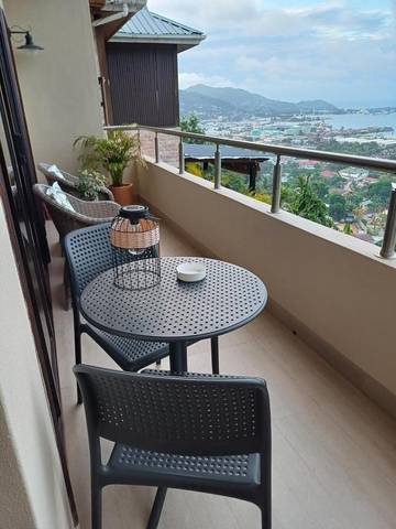 Maison d’hôte pour 2 personnes, avec terrasse et vue dans Mahé