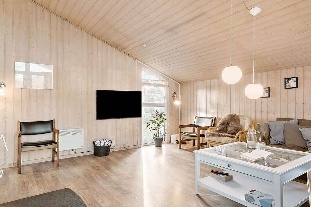 Schönes Haus in Bindslev mit Sauna in Tversted, Tannisbucht