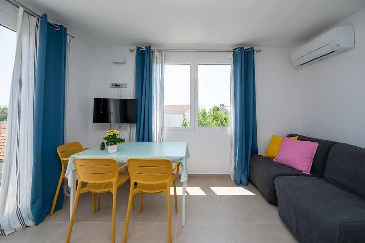 Holiday apartment for 3 people, with balcony - 1