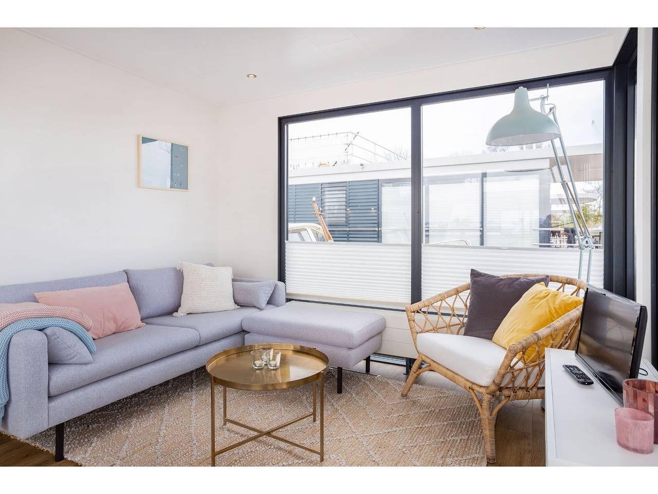 Hausboot Sneekermeer mit Garten und Aussicht in Friesland