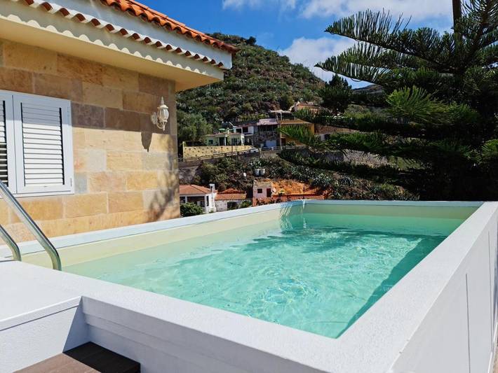 Casa de vacaciones para 10 personas, con vistas y vistas al lago además de jardín y piscina - 1