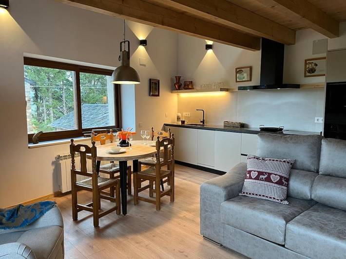 Casa rural para 6 personas, con jardín y vistas en Baixa Cerdanya - 2
