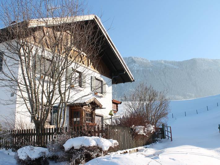 Ferienwohnung für 2 Personen, mit Terrasse und Garten in Halblech