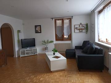 Gîte pour 6 personnes, avec terrasse dans Duttlenheim