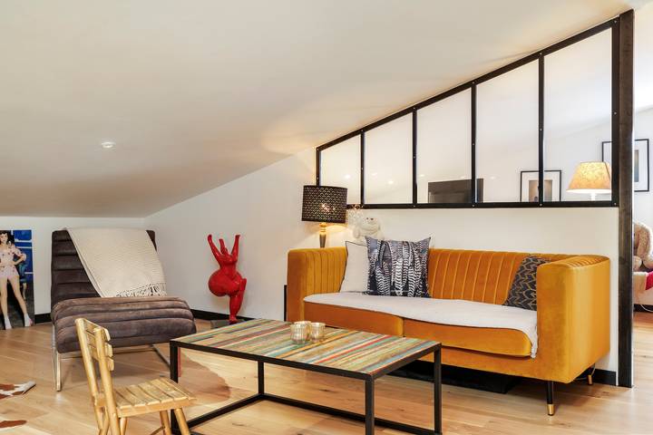 Apartamento entero, Apartamento vacacional "Perle Rare Au Coeur De Bordeaux" con Wi-Fi in Burdeos, Región de Burdeos