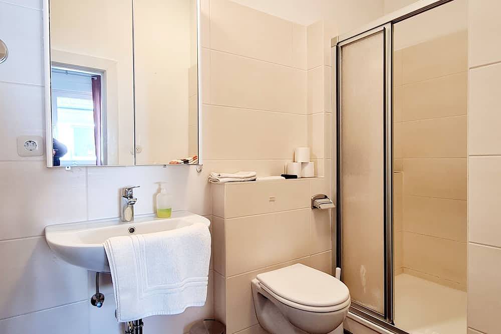 Ganze Wohnung, Haus Reins Nr. 1 - Small, lovingly furnished vacation apartment - close to the center in Zwischenahner Meer, Bad Zwischenahn