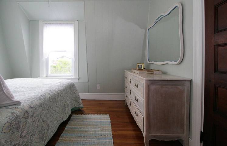 Vacation rental for 12 people, with yard and terrace in Rhode Island