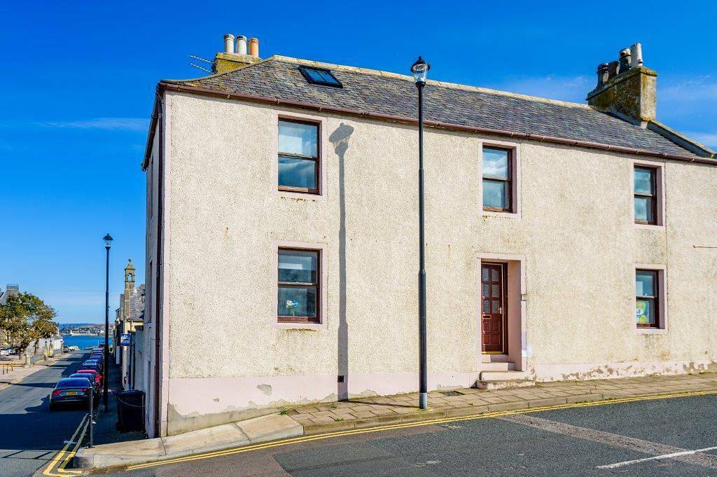 Corporate - Business Travelers in Banff, Aberdeenshire