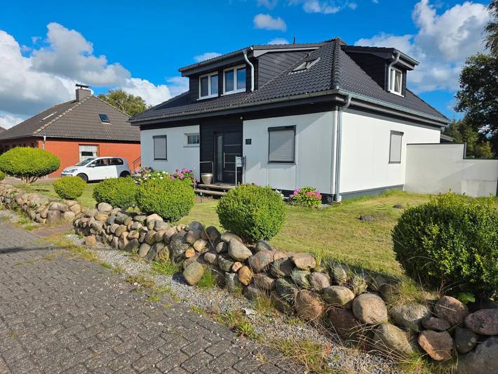 Ferienhaus für 7 Personen, mit Garten in Leck