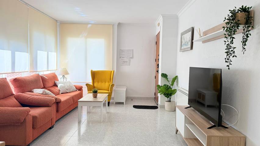 Gîte pour 7 personnes, avec bassin pour enfant et jardin à Canet de Mar - 4