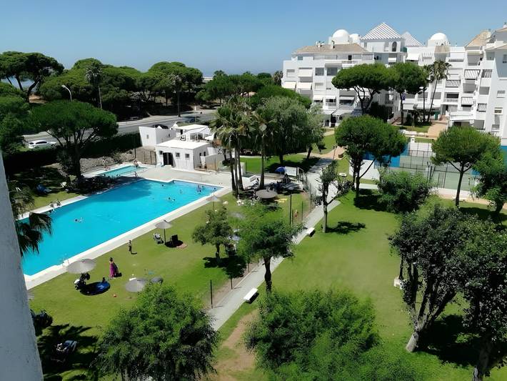 Apartamento para 4 personas, con Balcón además de Jardín y Piscina para niños en Nuevo Portil
