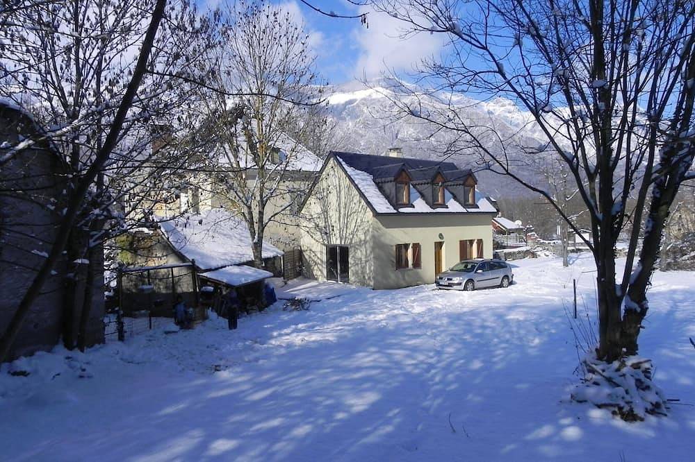 Maison Pyrénéenne in Boô-Silhen, Pyrénées