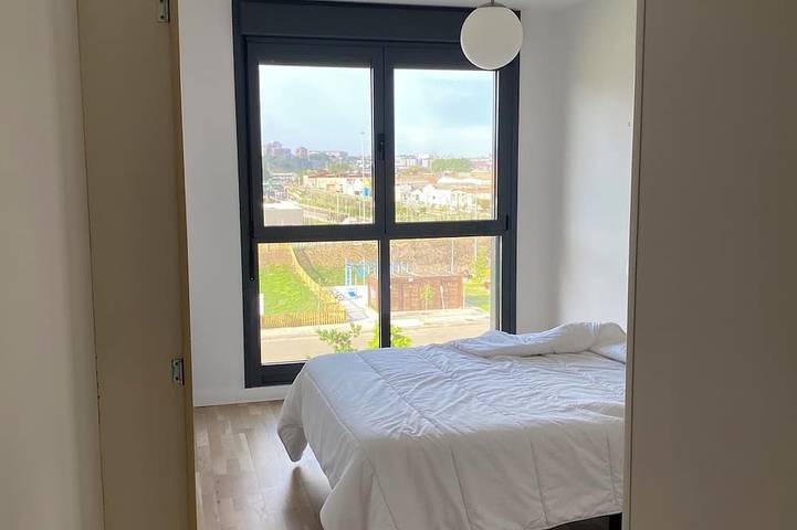 Ganze Wohnung, Your refuge in Santander: spaciousness, comfort and good connections. in Santander, Kantabrische Küste