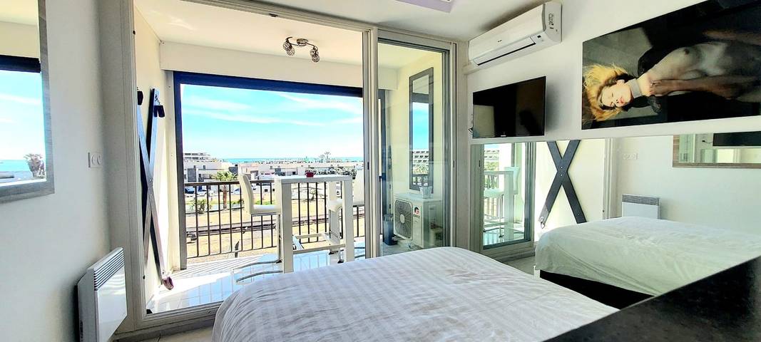 Gîte pour 2 personnes, avec terrasse dans Cap d'Agde naturiste