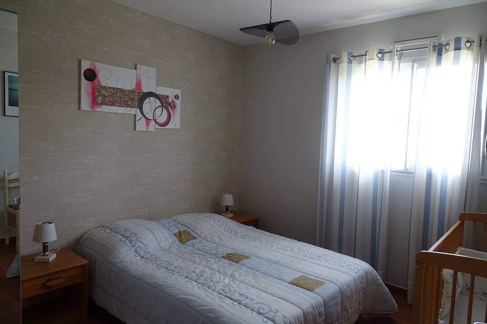 Maison de Plain Pied in Binic, Côte de Goëlo