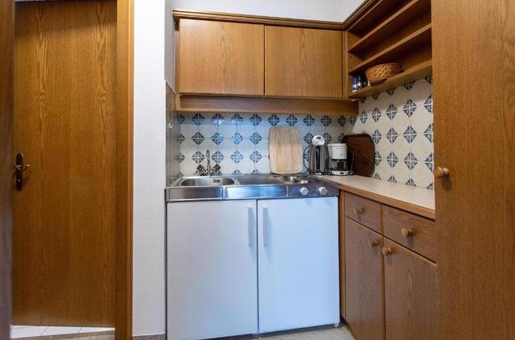 Ferienwohnung für 2 Personen, mit Seeblick und Garten sowie Ausblick am Faaker See - 2