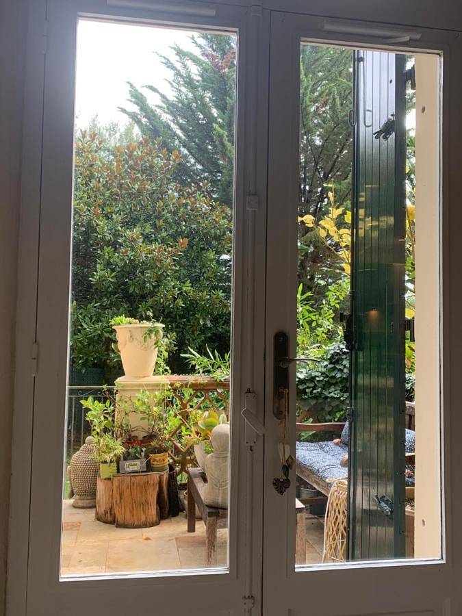 Chambre d’hôte pour 2 personnes, avec jardin ainsi que vue et terrasse à Cannes - 4