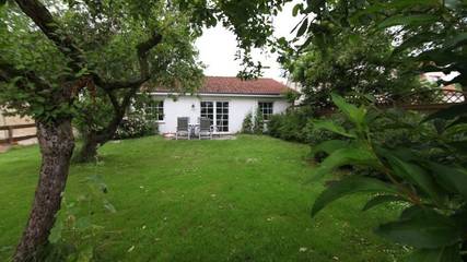 Bauernhof für 4 Personen, mit Sauna und Terrasse sowie Garten, kinderfreundlich in Boren