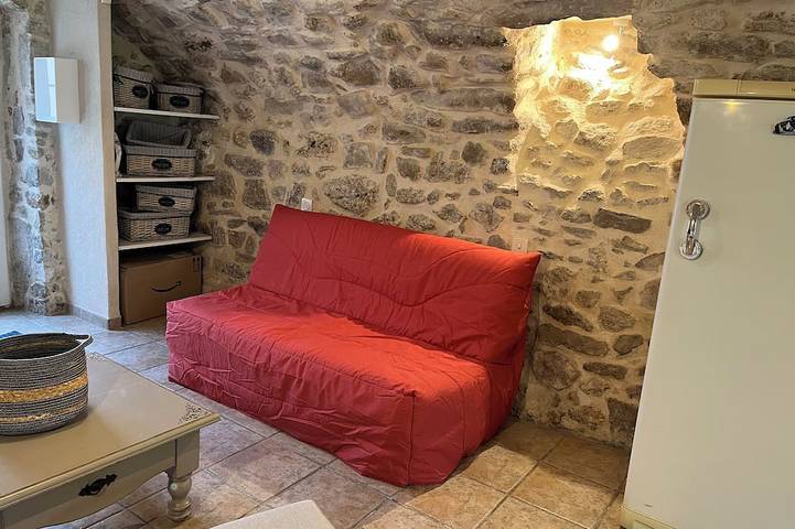 Gîte pour 2 personnes, avec piscine à Saint-Florent-sur-Auzonnet - 4