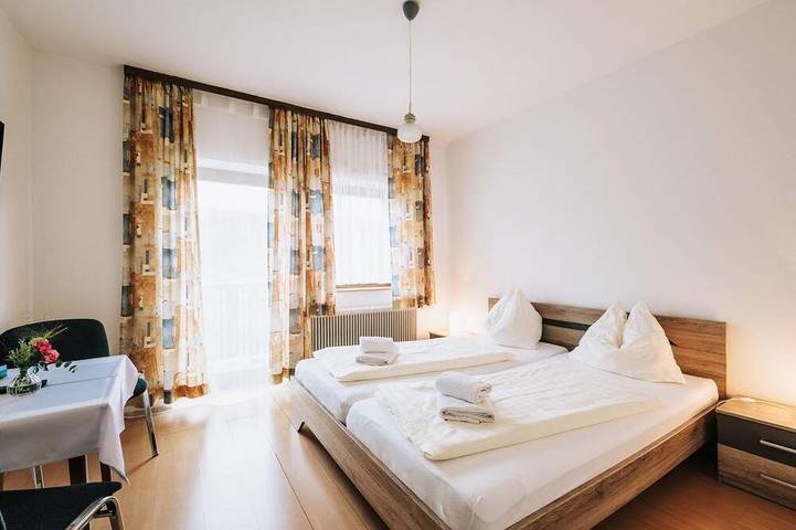 Doppelzimmer zur Einzelnutzung - Gasthof Hüttenwirt in Lavamünd, Lavanttaler Alpen
