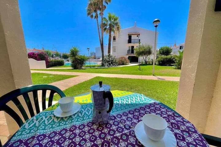Ferienwohnung für 4 Personen, mit Balkon und Pool - 1