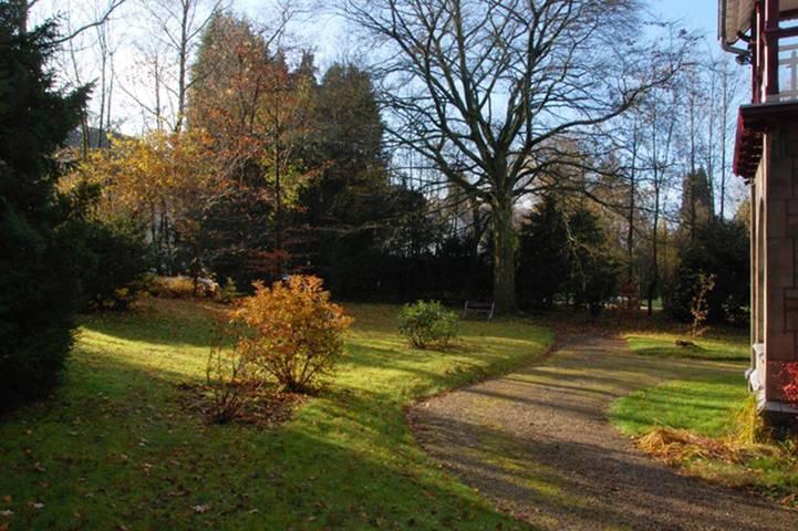 Villa pour 9 personnes, avec sauna ainsi que vue et jardin, animaux acceptés à Spa - 4