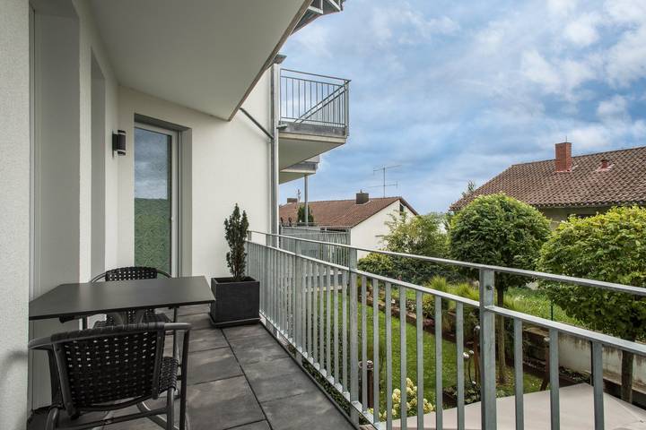 Ganze Wohnung, Gemütliche und liebevoll eingerichtete Ferienwohnung "Lavendel" mit überdachterTerrasse, Balkon, in Sipplingen, Region Bodensee-Oberschwaben