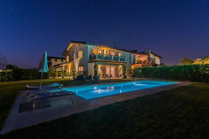 Ferienwohnung für 4 Personen, mit Garten und Pool sowie Ausblick in Desenzano del Garda - 4