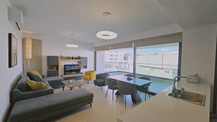 Ferienwohnung für 4 Personen, mit Balkon in Larnaka