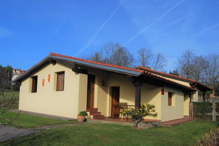 Gîte pour 2 personnes, avec jardin à Comillas - 2