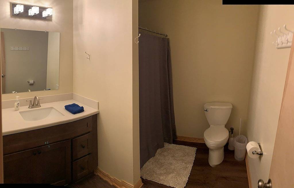 Spacious 3-Bedroom 2-Bath Houseboat in Venice for Rent in Plaquemines Parish