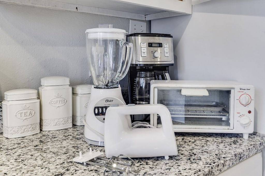 Schönes und gemütliches Zuhause, das von vielen Bmt-Abschlussfamilien genossen wird. in San Antonio, Bexar County