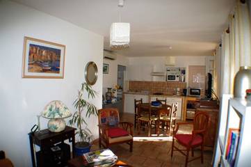 Gîte pour 2 personnes, avec jardin et vue à Sainte-Lucie-de-Tallano