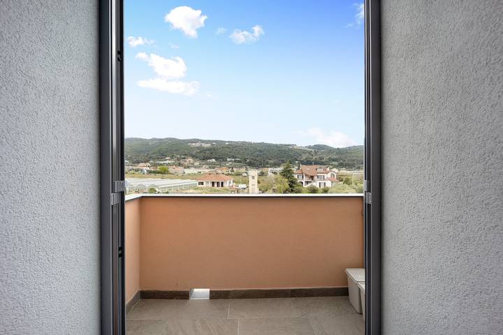 Appartamento intero, Appartamento di vacanza "Antichi Ricordi - Il Nido" con 2 balconi, piscina condivisa e Wi-Fi in Andora, Riviera di Ponente