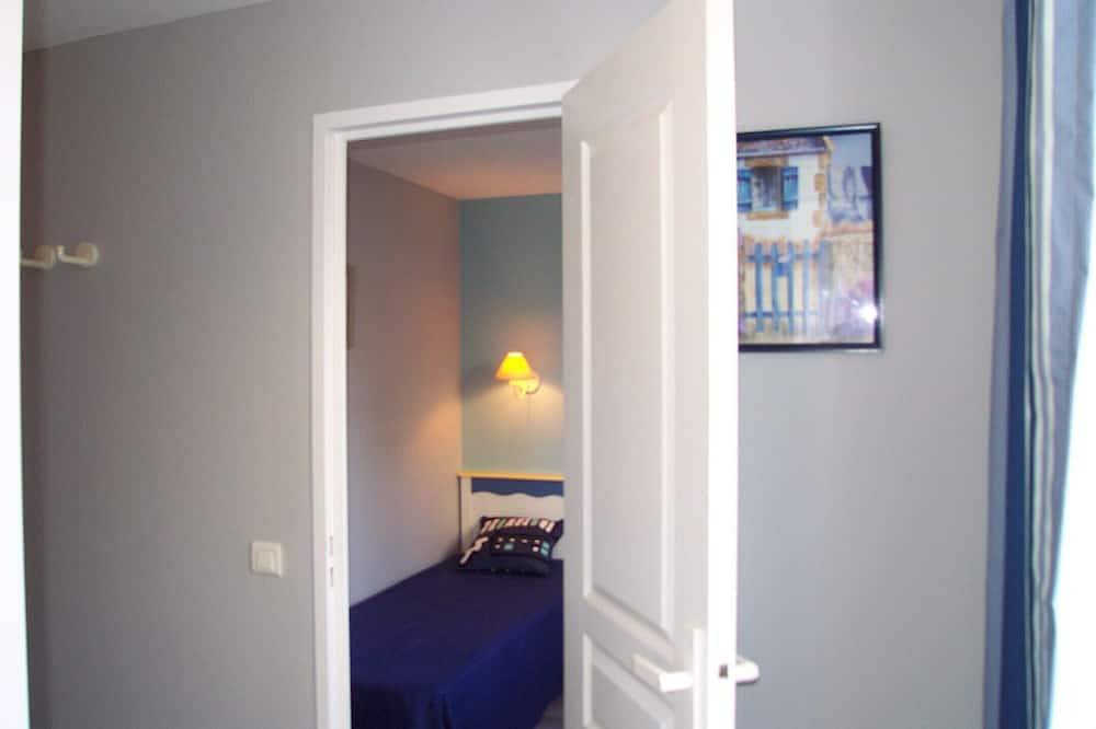 Appartement entier, Situation exceptionnelle, appartement 3 étoiles , vue mer de toutes les pièces in Douarnenez, Région de Quimper
