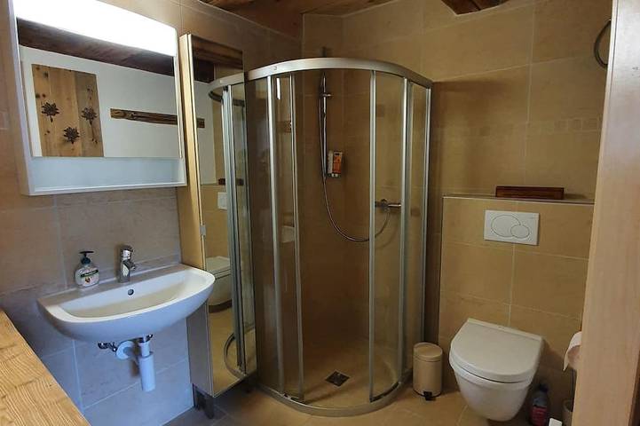 Maisonette with terrace and carport in Fornet-Dessous, Lajoux (JU)