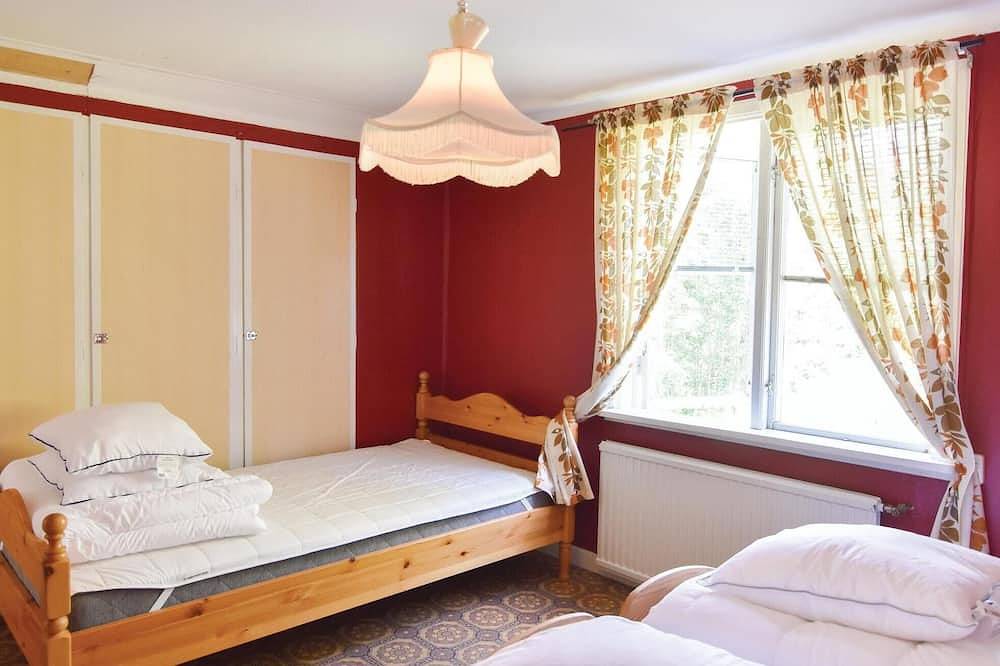 Haustierfreundliches Haus mit 2. in Munkfors, Värmland
