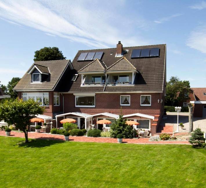 Ferienwohnung für 2 Personen, mit Terrasse und Garten sowie Ausblick in Bliesdorf