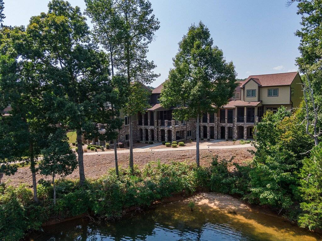 Luxus-Reihenhaus am See! 15 Minuten nach Clemson! Billardtisch, Tischtennis. in Lake Keowee