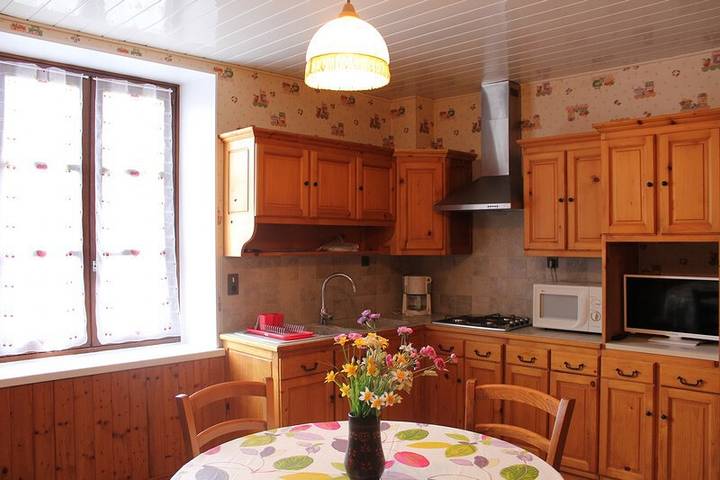 Gîte for 4 people with garden in La Chaumusse, Parc naturel régional du Haut-Jura