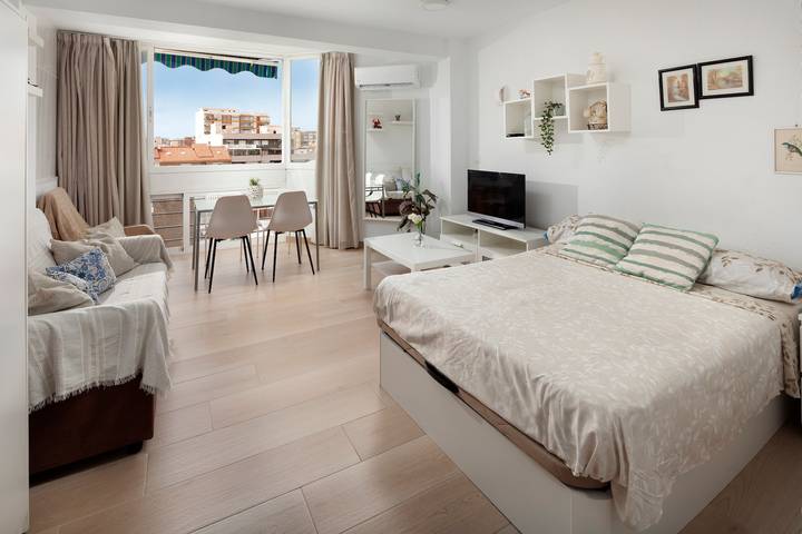 Studio für 3 Personen, mit Kinderpool in Vélez-Málaga