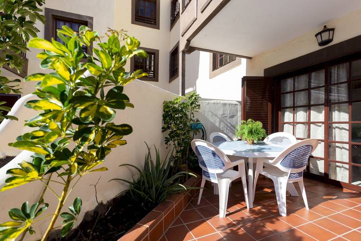 Entire apartment, Home2Book Sea & Pool Apartment Costa del Silencio in Costa del Silencio, Arona