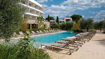 Gîte pour 2 personnes, avec piscine et sauna à Baillargues