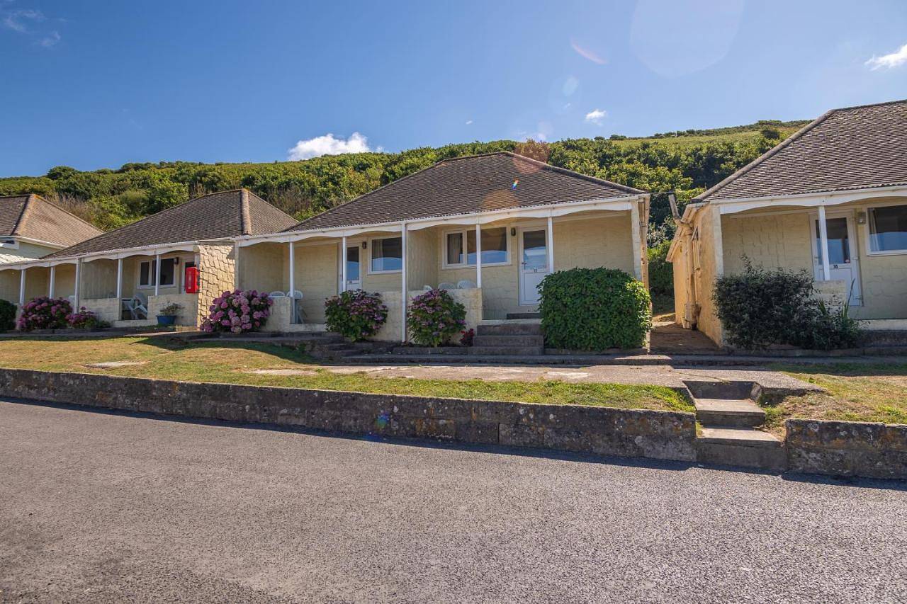 Two-Bedroom Chalet in Westward Ho, Hartland Devon Heritage Coast
