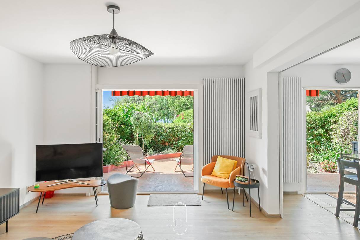 Entire holiday apartment, Charmant Rdj T3 en bord de mer Carqueiranne in Carqueiranne, Parc national Port-Cros