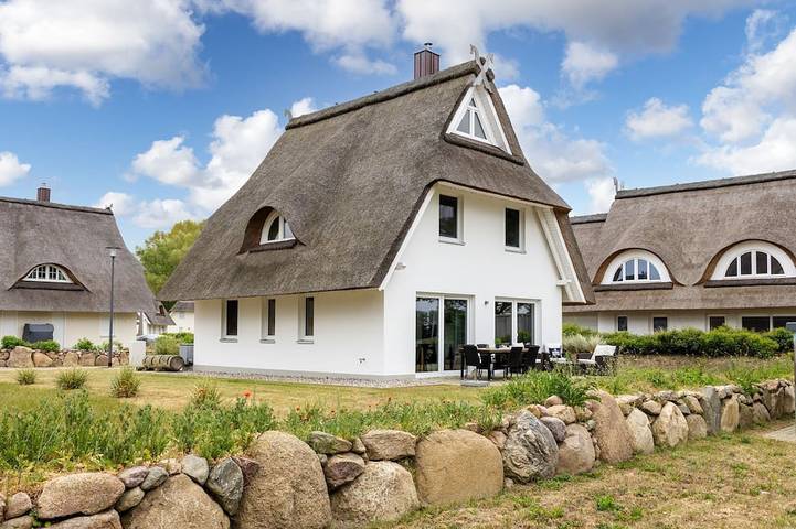 Cottage für 7 Personen, mit Sauna und Terrasse sowie Garten, mit Haustier am Salzhaff